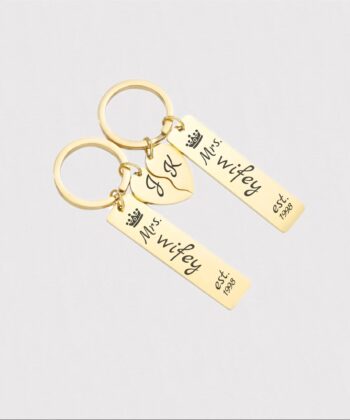 EngravedBarKeyrings half heart keychain