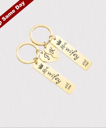 Engraved Hubby and Wifey Keychain